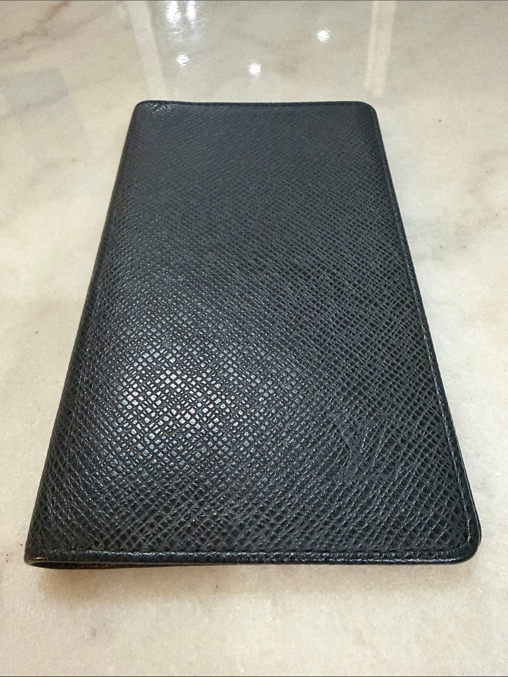 Louis Vuitton Taiga Long Wallet